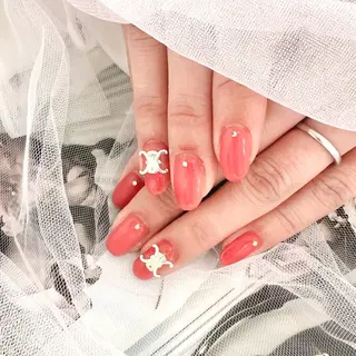 ネイル sara : salon ELVIのネイルデザイン