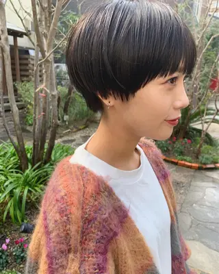 ショート カラー Spiel KOMOのヘアスタイル