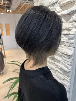 ショート 🔶髪質改善／縮毛 ✨　山郷敏彦🟢のヘアスタイル