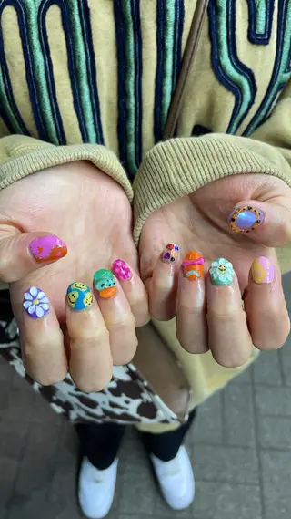 ネイル 個性派ネイル 🌼 ハルカ ♡の眉毛・アイブロウイメージ
