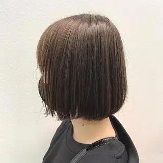 セミロング カラー 🤍💕ブリーチカラ ーAyaka💕🤍のヘアスタイル