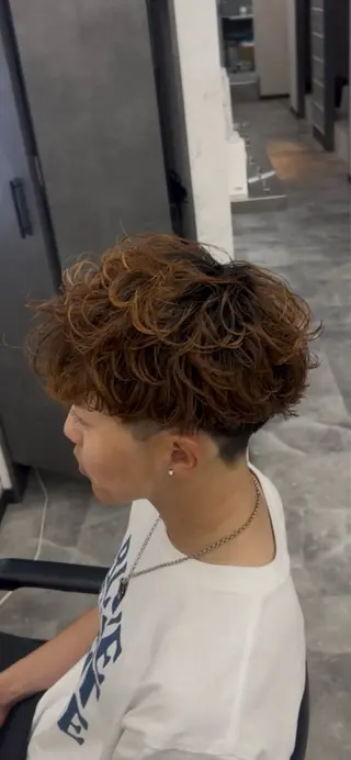ショート パーマ メンズ ユーリ メンズパーマ/カラーのヘアスタイル