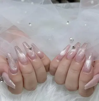 ネイル Dyo Nail_Royalのネイルデザイン
