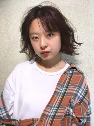 ミディアム ヨナイ チヒロのヘアスタイル