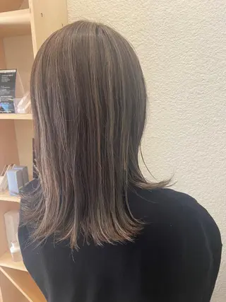 セミロング 韓国レイヤーカット✨ 縮毛矯正 原田 優作のヘアスタイル