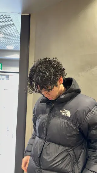 パーマ メンズ 稲吉 渉のヘアスタイル