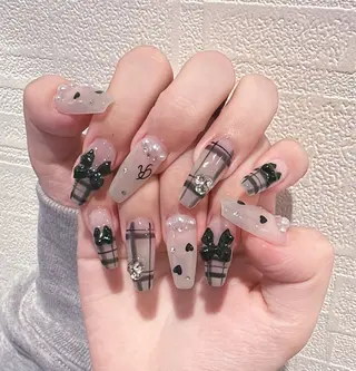 ネイル D-BEAUTY Nailsalonのネイルデザイン