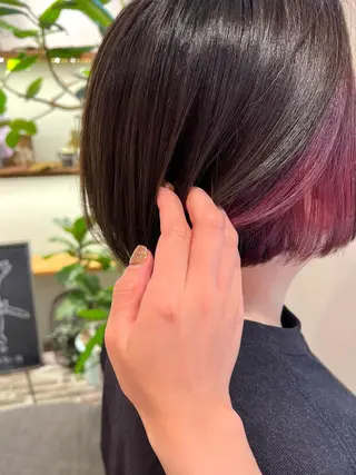 ミディアム 草野ゆずき⌇縮毛矯正 ⌇Wカラー⌇レイヤーのヘアスタイル