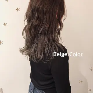 セミロング カラー 市川 千夏のヘアスタイル