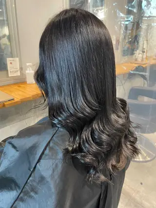 セミロング カラー 🦋ハイトーンボブ ショート🦋トシキのヘアスタイル