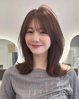 ミディアム カラー ren ボブロブ/ミディアムのヘアスタイル