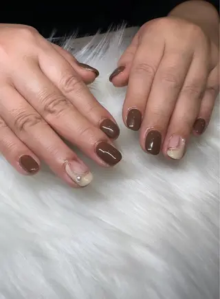 ネイル Laula🤍 ayakaのネイルデザイン