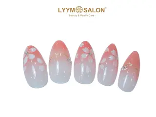 ネイル LYYM Salonのネイルデザイン