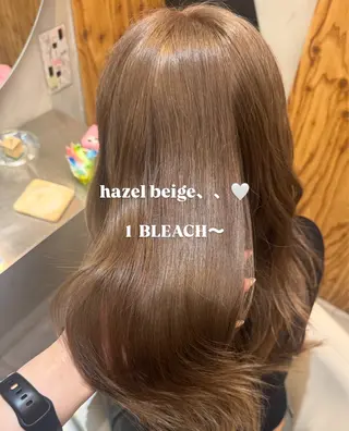 カラー 🌙ヘーゼルベージュ レイヤーカット🌙のヘアスタイル