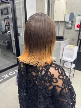 カラー Asami／名古屋／ ハイトーン／デザインのヘアスタイル
