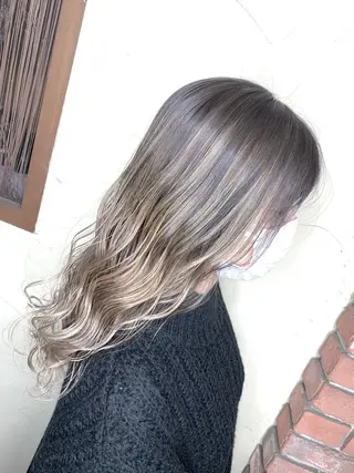 セミロング カラー パーマ ヘアアレンジ メンズ キッズ ネイル マツエク・マツパ 髪質改善 艶髪🔵フセナオヤのヘアスタイル