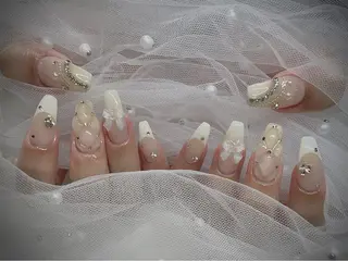 ネイル I-nailロング /ワンホン/キラキラのネイルデザイン