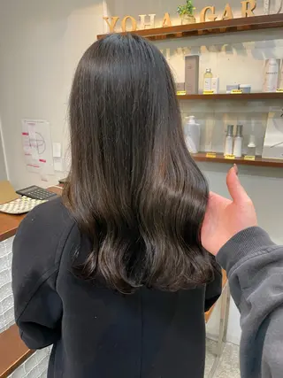 ロング 内藤 さつきのヘアスタイル