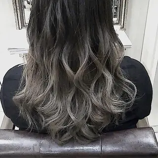 ロング 鈴木 優一のヘアスタイル