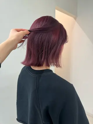 セミロング カラー 🫧ハイトーン✨格安 より質💐マンツーマのヘアスタイル