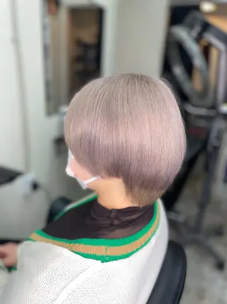 ショート カラー 艶髪ハイトーン💎 Rukumoのヘアスタイル