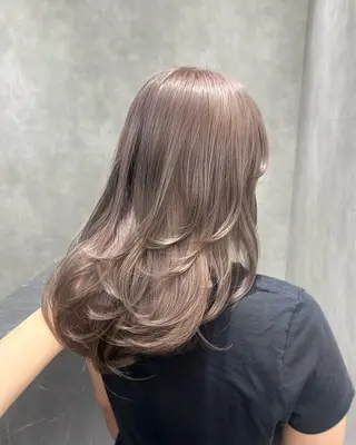 ロング 大人レイヤー/艶美髪 🇺🇸TOMONAのヘアスタイル