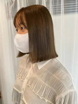 ミディアム サトウ ナナのヘアスタイル