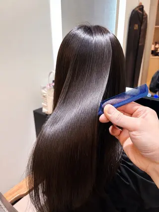 ロング ✂︎髪質改善&透明感 YOSHIKI✂︎のヘアスタイル