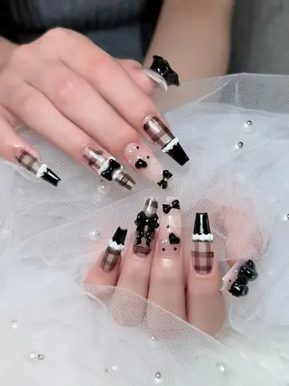 ネイル Julli NailStudioのネイルデザイン