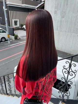 ロング 岡多 麗奈のヘアスタイル
