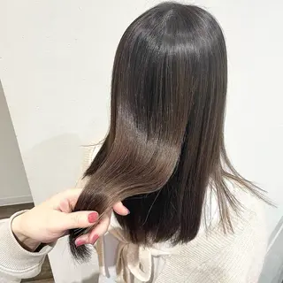 セミロング カラー パーマ 村上 遥香 店長スタイリストのヘアスタイル