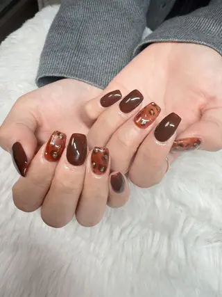 ネイル E miのネイルデザイン