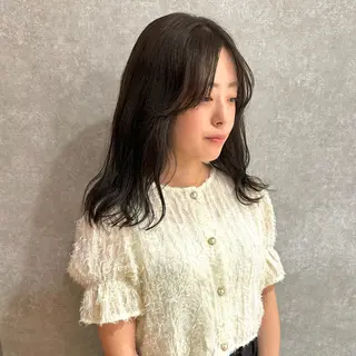 ミディアム 透明感/オリーブ /わがつまこうすけのヘアスタイル