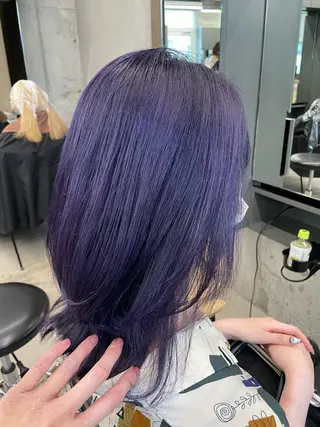 セミロング カラー インナーカラー 推し ブリーチ 髪質改善のヘアスタイル