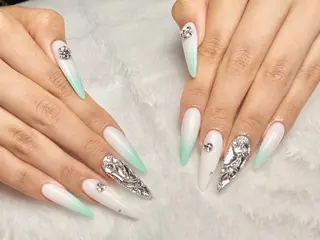 ネイル K.. nailsのネイルデザイン
