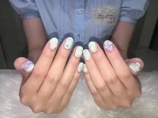 ネイル Mauvely akariのネイルデザイン