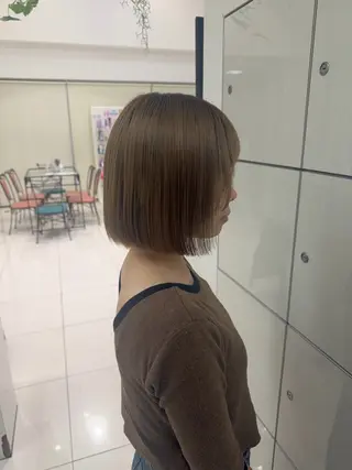 ショート ベージュカラー/ 束感マツエク/ここなのヘアスタイル