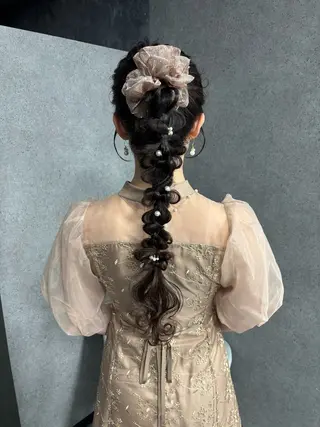 ロング ヘアアレンジ 森岡 紗羽のヘアスタイル