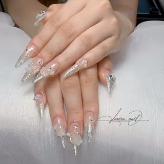 ネイル Yuii 🌟 Noera Nailのネイルデザイン
