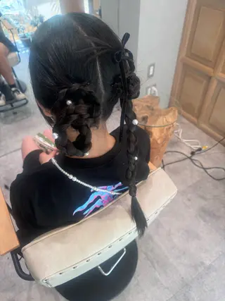 ヘアアレンジ ☁️olelo国立 ☁️Minoriのヘアスタイル