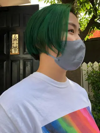 ショート カラー eri kinjoのヘアスタイル