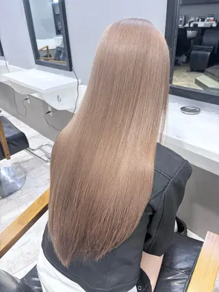 ロング カラー SAKURA🫧 ハイトーンのヘアスタイル
