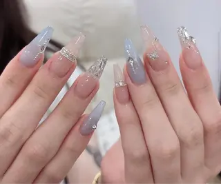 ネイル Lenie Nail Salonのネイルデザイン