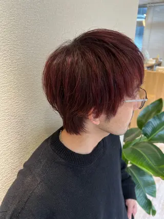 カラー メンズ 小野 眞白のヘアスタイル
