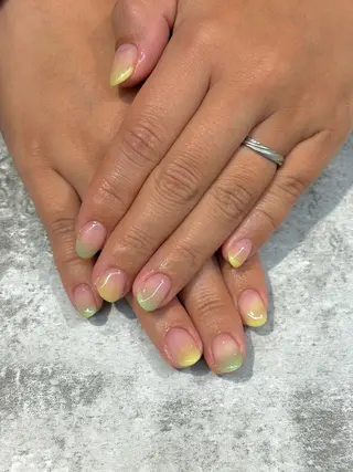ネイル 半藤 菜月のネイルデザイン