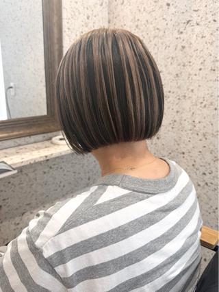 ショート カラー SHOTO ハイトー ン/ブロンドカラーのヘアスタイル