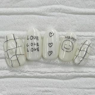 ネイル Nail salon Honey Beeのネイルデザイン