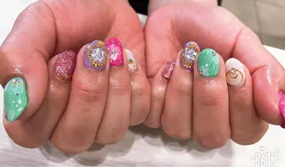 ネイル ネイリスト 土橋 由季のネイルデザイン