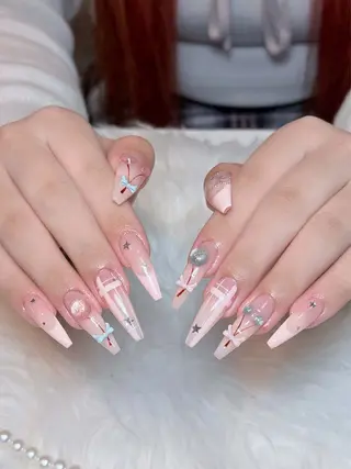 ネイル Julli NailStudioのネイルデザイン