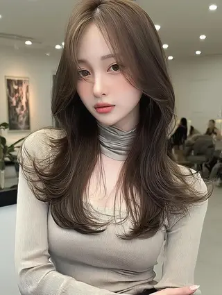 セミロング FOCUS JAPAN3のヘアスタイル